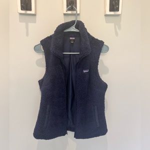 Trendy Women’s Patagonia Los Gatos Fleece Vest in smolder blue